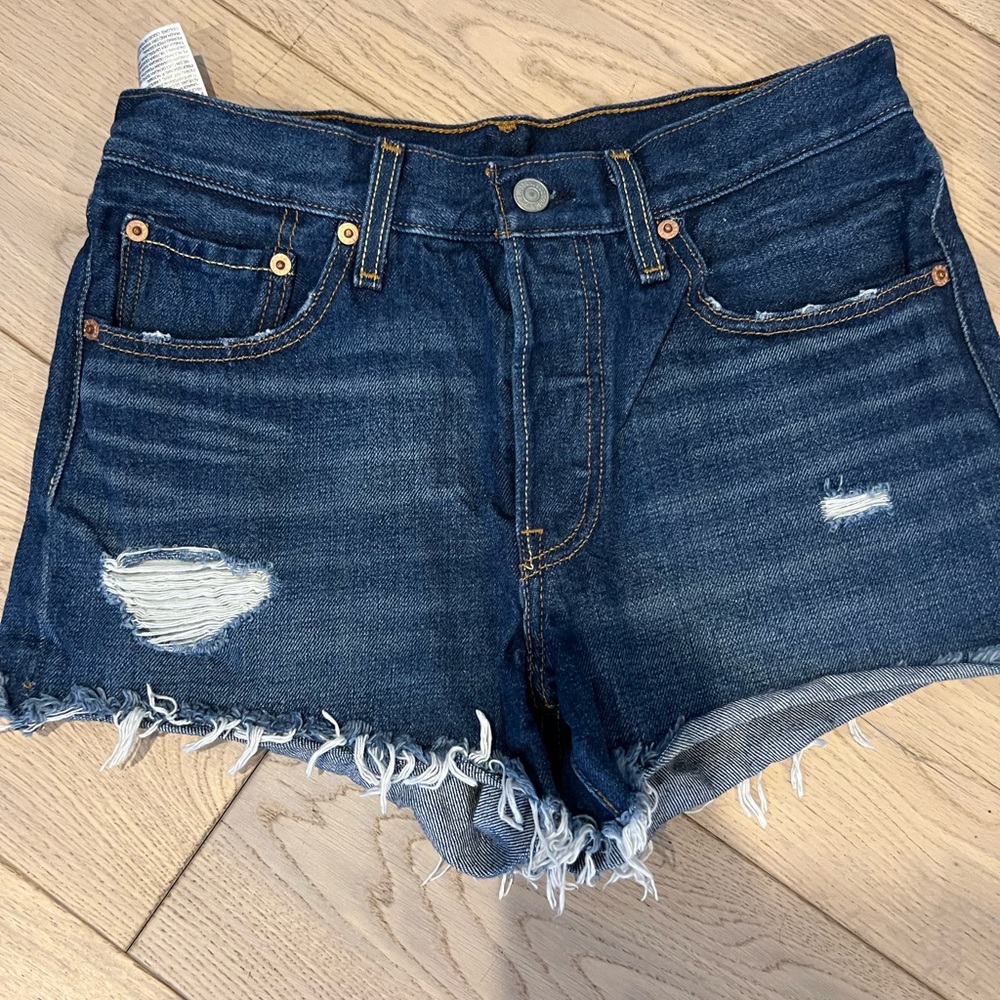 Levi’s shorts
